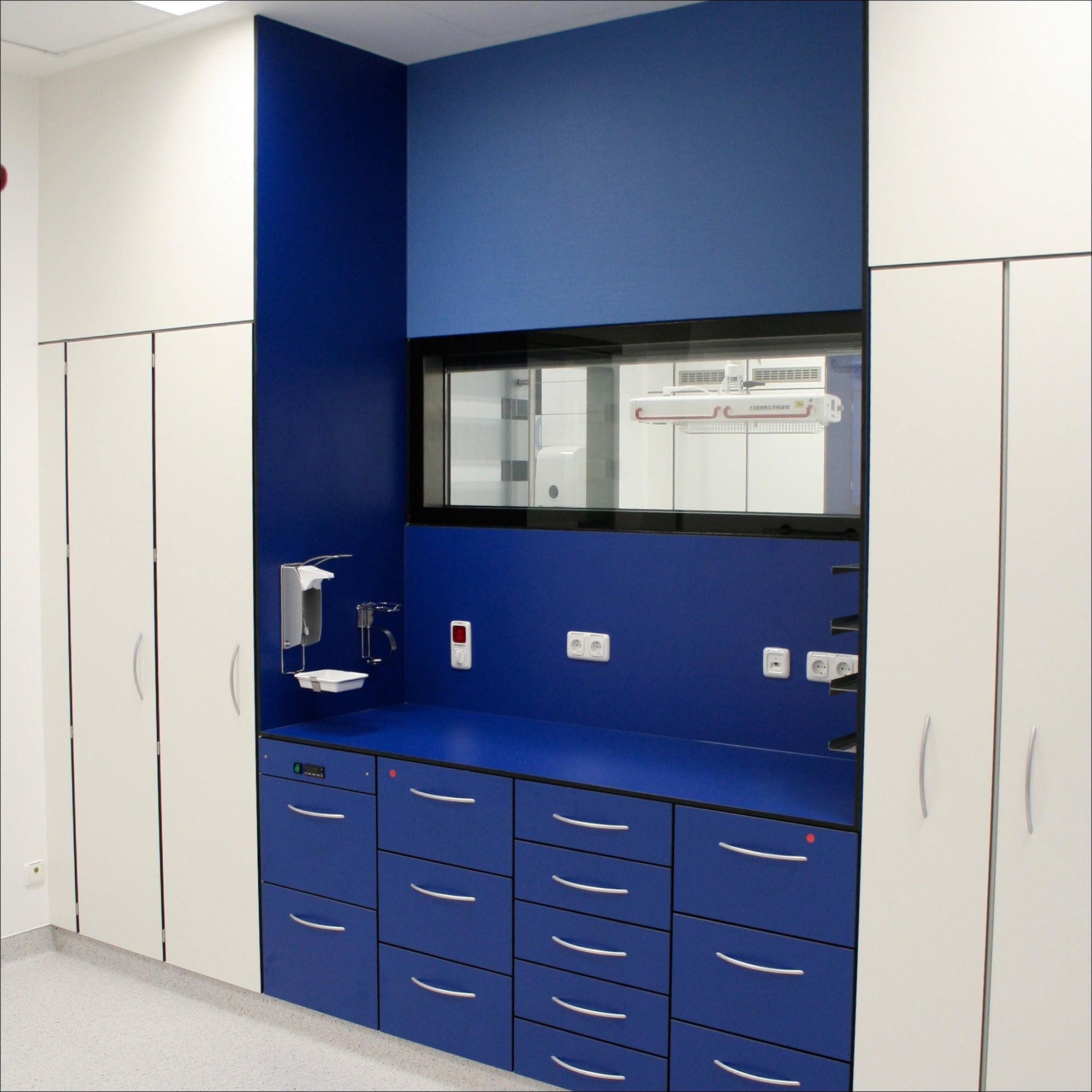 Unterbauschrank mit Schubladen - HT Group Onlineshop