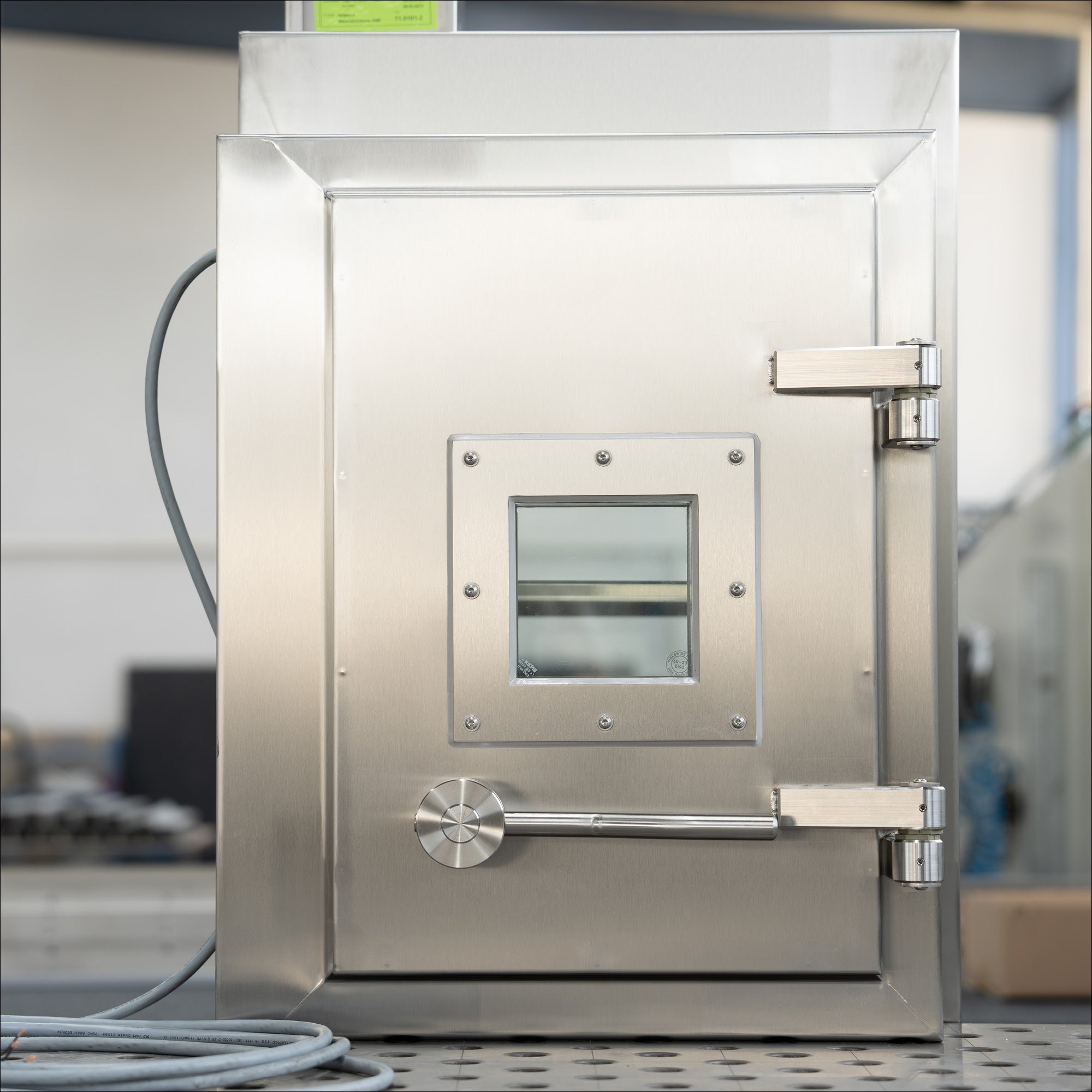 Teilaktive gasdichte Brandschutzschleuse EI60 - HT Group Onlineshop